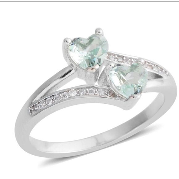 Green Heart Ring  - Picture 1 of 7